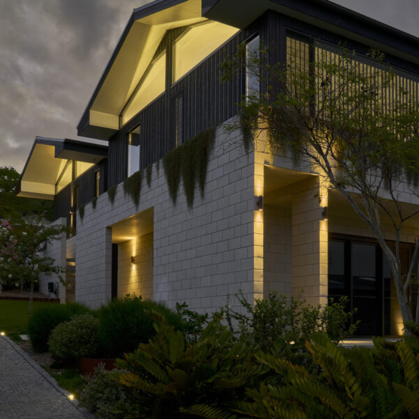 Saratoga External Feature Image